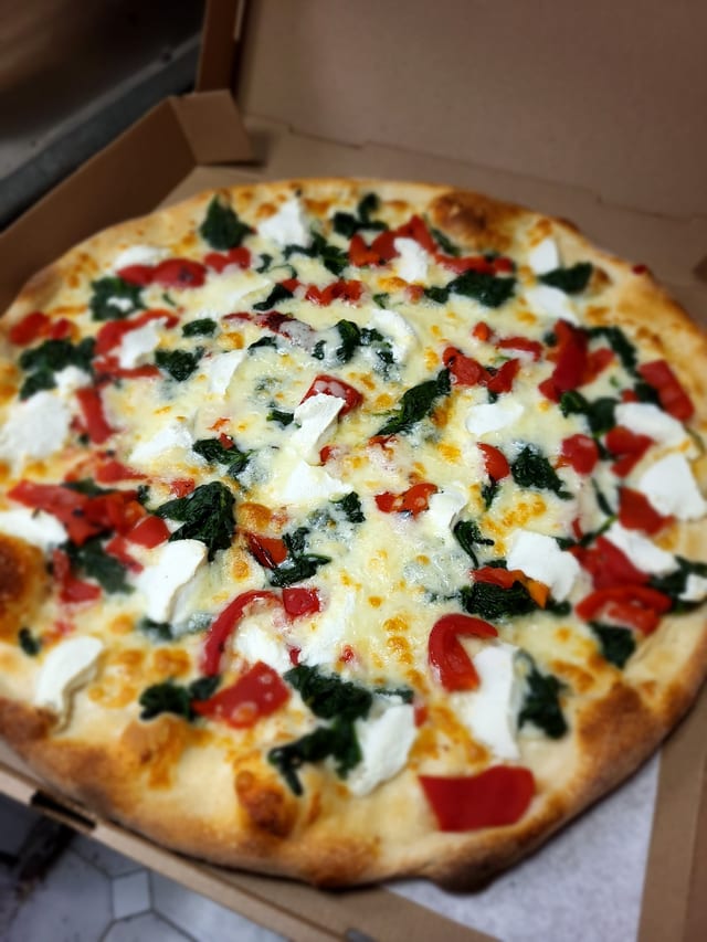 Florentine Pizza.