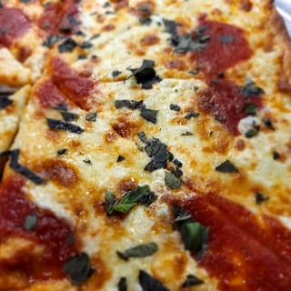 Grandma Pizza